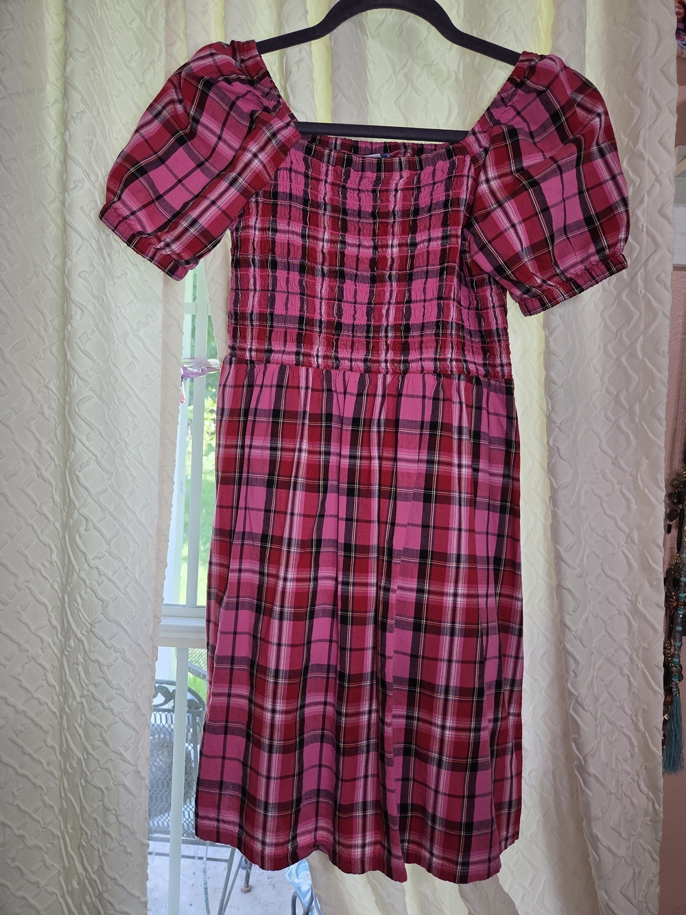 Old Navy Pink Plaid Puff-Sleeve Dress
